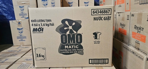 NƯỚC GIẶT OMO MATIC CỬA TRƯỚC CHUYÊN GIA GIỮ MÀU 3.6KG x 4 TÚI