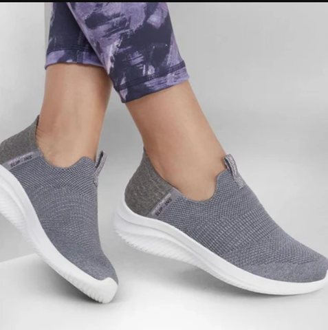 Giày Skechers Ultra Flex 3.0