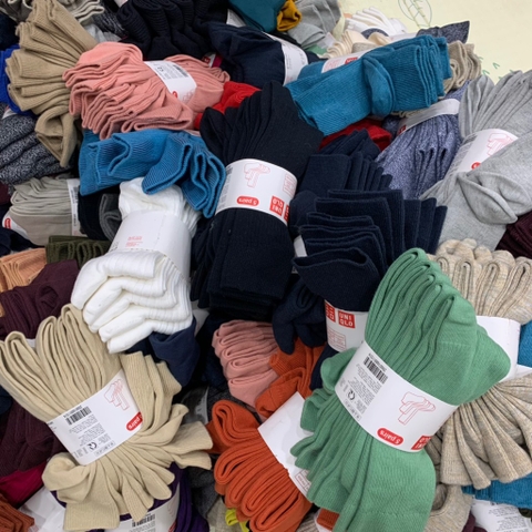 Tất cao cổ Uniqo
