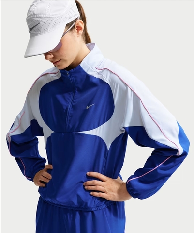 Nike Tempo Swoosh Dri-FIT 1/2-Zip Running Jacket