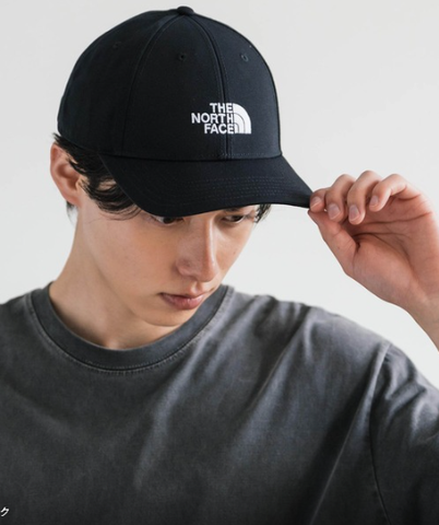 Mũ TNF logo trắng
