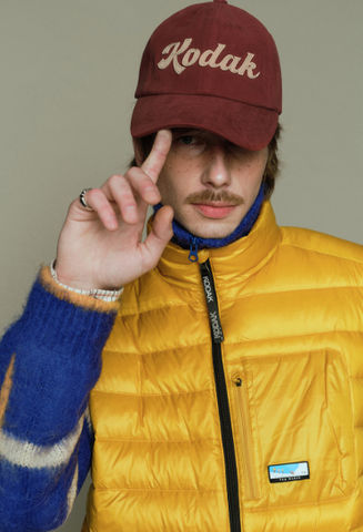 Áo khoác gile lông vũ Kodak