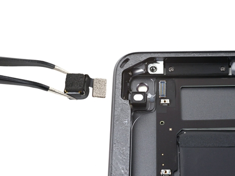 Thay camera sau iPad Gen 9