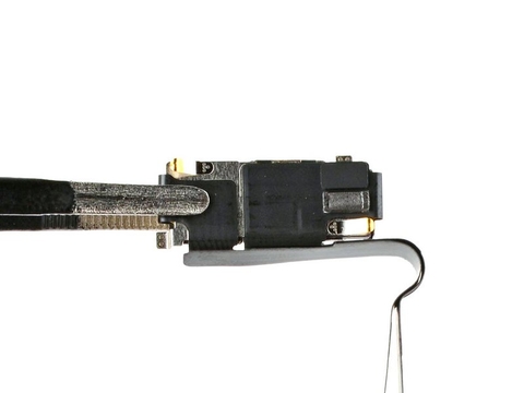 Thay camera trước iPhone 16 Pro Max