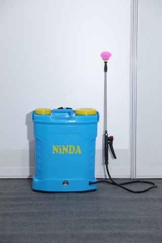 Sử dụng máy phun thuốc trừ sâu nào tốt?