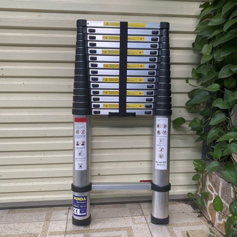 Thang nhôm rút gọn đai đen NiNDA ND-54 cao 5m4