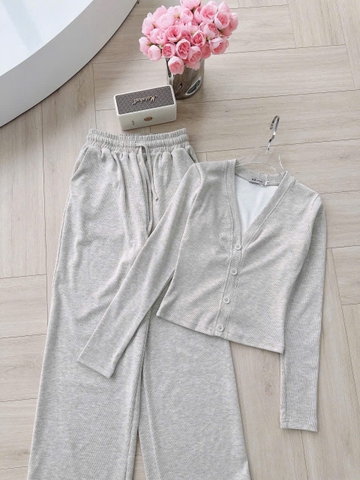 Set786- Set áo díp lông thỏ cổ V phối quần suông dài màu nâu