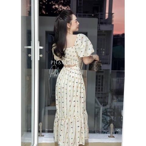 ĐẦM HOA CÚP NGỰC CHUN SAU ĐUÔI CÁ HOẠT TIẾT THÊU