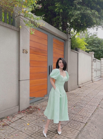 Đầm xốp hạt cổ vuông tay bồng cup ngực buộc dây lưng 2 màu