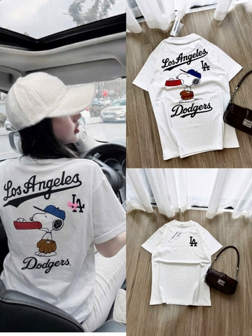 A556-Áo thun trắng suông in lưng hàng nhà máy đủ tem