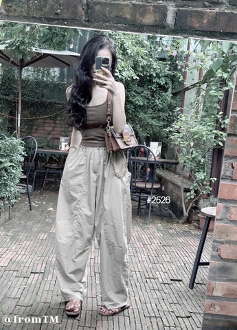 QUAN029- Quần gió cạp chun dáng bom 2 màu ghi,đen 1 cúc