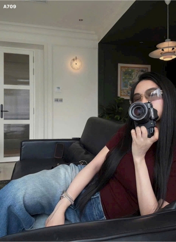 A178-Áo thun díp đỏ kín cổ màu đỏ đô