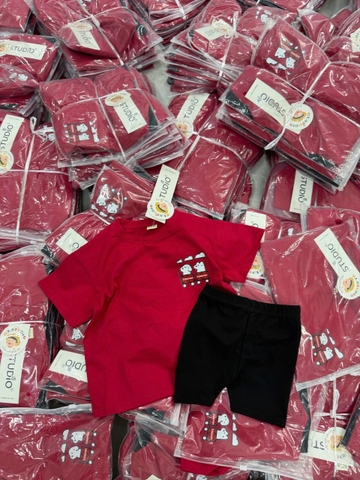 Bt814- Bộ áo thun đỏ cộc Coleman phối quần cộc đen