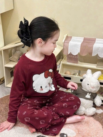 bt691- Bộ kitty 5 màu beo in bé gái chất cotton đẹp