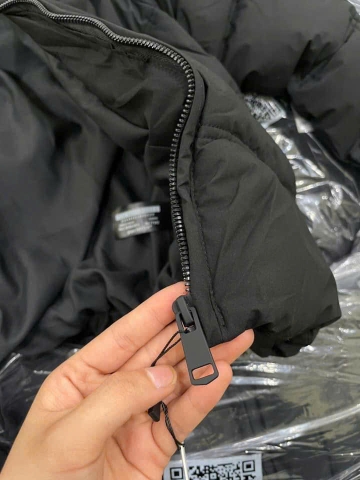 A168-Áo phao đông ấm 2 màu đen trắng