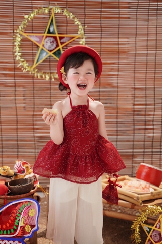 TRUNG THU-SETKID054-Set áo yếm đỏ bé gái đính cườm kèm quần trắng,tặng kèm mấn