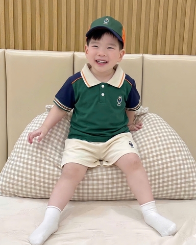 BT994- Bộ áo polo xanh lá phối vàng cho bé trai TẶNG KÈM MŨ