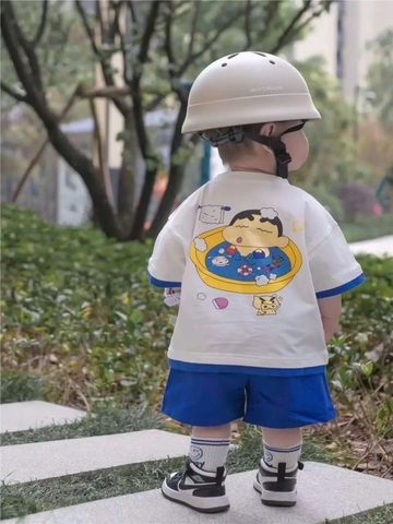 BT818-Bộ áo thun trắng cộc tay kèm quần short xanh Shin Bút Chì cho bé