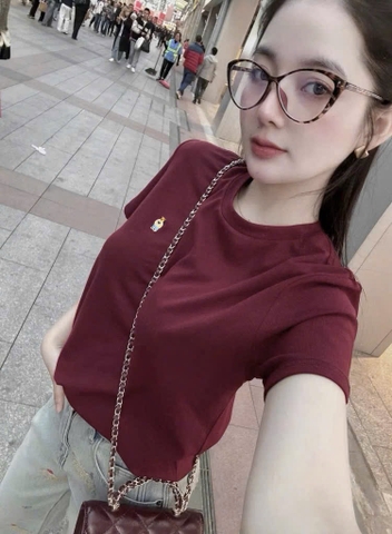 A470-Áo thun đỏ cộc tay thêu gấu
