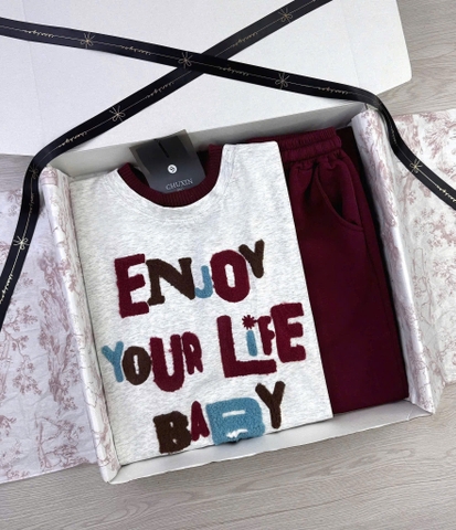 set856- Set chữ nỉ hai da phối quần đỏ viền