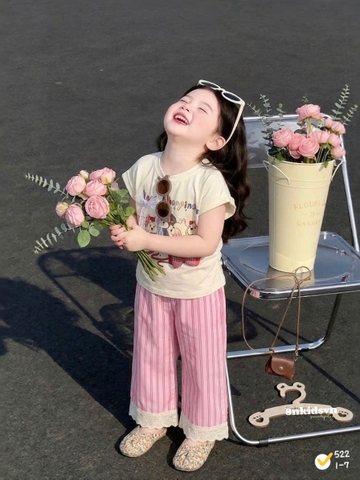 Damgai06-SEt áo thun nơ nhồi mix quần suông kẻ hồng chân ren