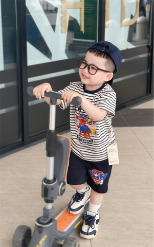 BN090- Bộ thun kẻ xanh than PAW mix quần chân cua