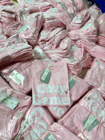 A225-Áo thun hồng in nổi hình hoa chất cotton dáng ôm vừa