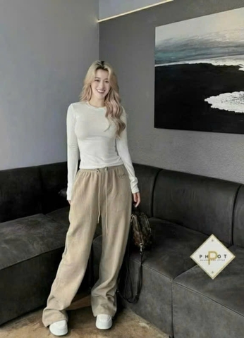 A380-Áo thun díp dài tay cổ tròn thêu 3 màu