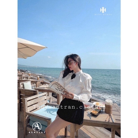 Áo sơ mi  trắng xếp ly cổ đính nơ
