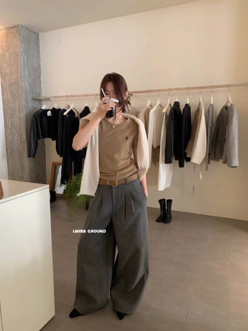 A515-Áo len cộc tay dệt kim màu nâu thêu ngựa mẫu mới 2026