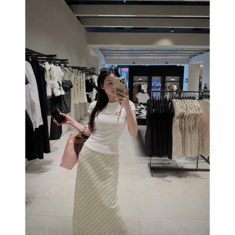 A799- Set 3 áo thun body thêu chữ vàng đen trắng