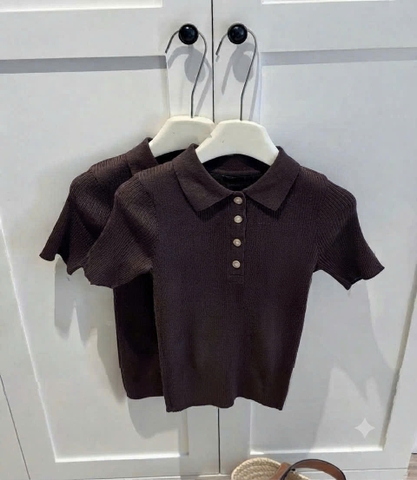 A745-Áo len cộc màu nâu cúc tròn cô đức CAMILLA