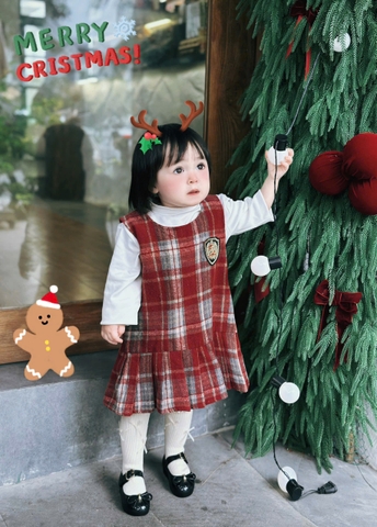 bt793- đàm dạ đỏ suông huy hiệu bé trái kèm áo zip trắng