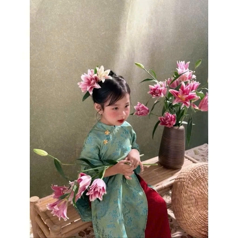 Bt809- Bộ áo dài bé gái màu xanh NHƯ Ý  cúc chéo