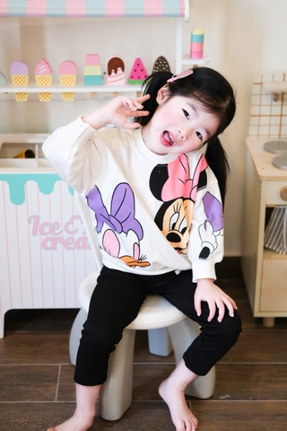 BN157-(8-26kg) Bộ nỉ thu đông bé gái mickey trắng tím quần đen VNXK