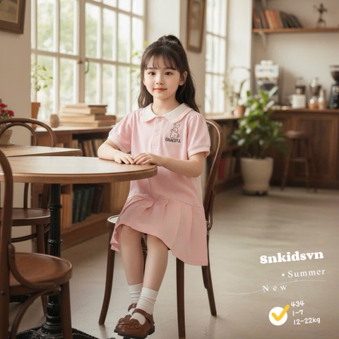 Bt831- Đầm polo xếp ly chân bé trai thêu thỏ