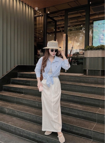 SET655-TẶNG ÁO THUN SÁT NÁCH-Set sơ mi kẻ xanh phối chân váy midi trắng 2 lớp