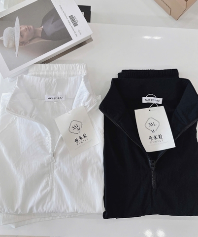 SET735-Bộ gió thể thao áo kéo khoá phối quần short 2 màu đen trắng