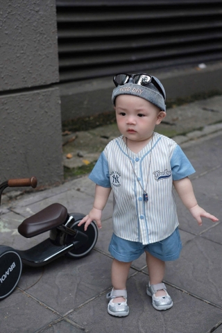 BT613- Bộ viền kẻ xanh cotton thêu chữ