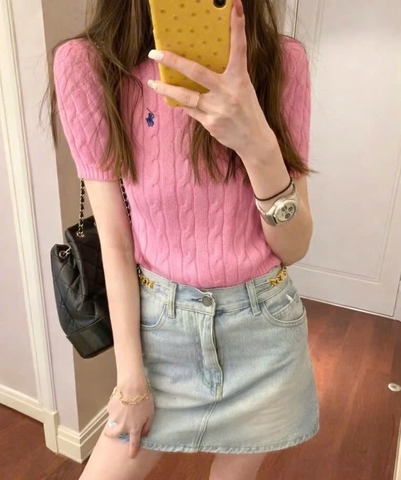 A520-Áo len dệt kim cộc tay màu hồng thêu ngựa mẫu mới