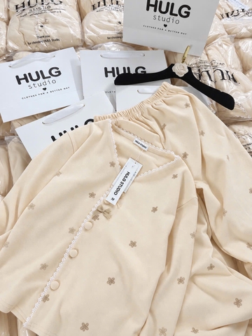 Set1081- Set pijama díp lông mềm màu be đính nơ