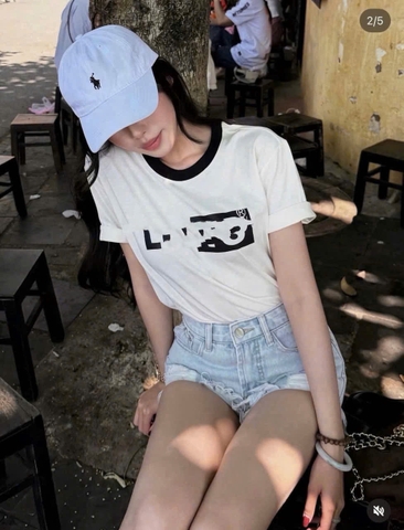 A580-Áo thun trắng chữ đen hàng hịn tem gáy xuất