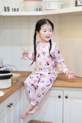 CB172-(10-26kg) Combo 2 bộ thu đông dài tay bé gái Mickey VNXK