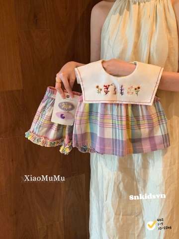 BT854-Bộ kẻ bé gái thêu cổ viền bèo dáng babydoll