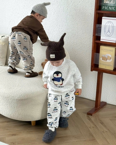 bt695- Bộ chim cánh cụt nỉ hai da phong cách Hàn Quốc