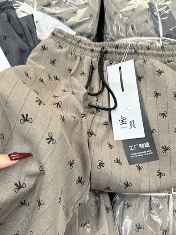 QUAN034-Quần sọc in nơ cạp chun dáng suông dài chuẩn 100cm