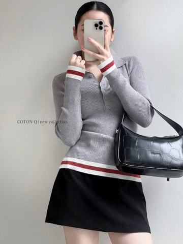 A475- Áo len cổ đức phối tay sọc dáng ôm cúc trước 2 màu xanh-ghi