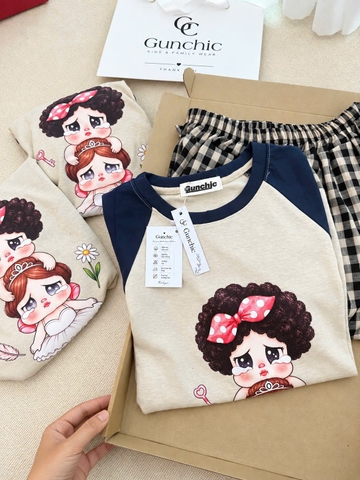 SET1072- Set cố gái KHÓC áo be phối be mix quần kẻ