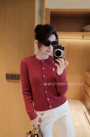 A702-Áo len cadigan đỏ thêu ngựa hàng nhà máy đủ tem