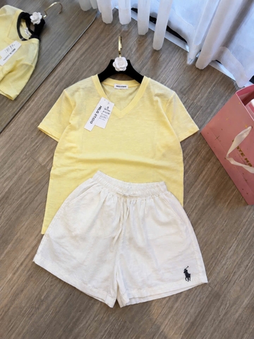 SET1003- Set áo đũi vàng phối quần short trắng